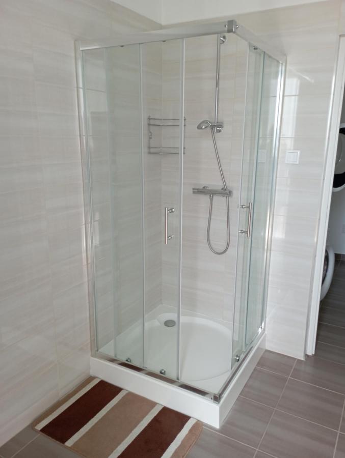 Thaly 5/1 Apartment Debrecen Ngoại thất bức ảnh
